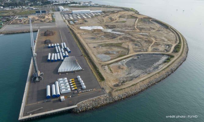 photo du terminal EMR au port de Brest en Bretagne